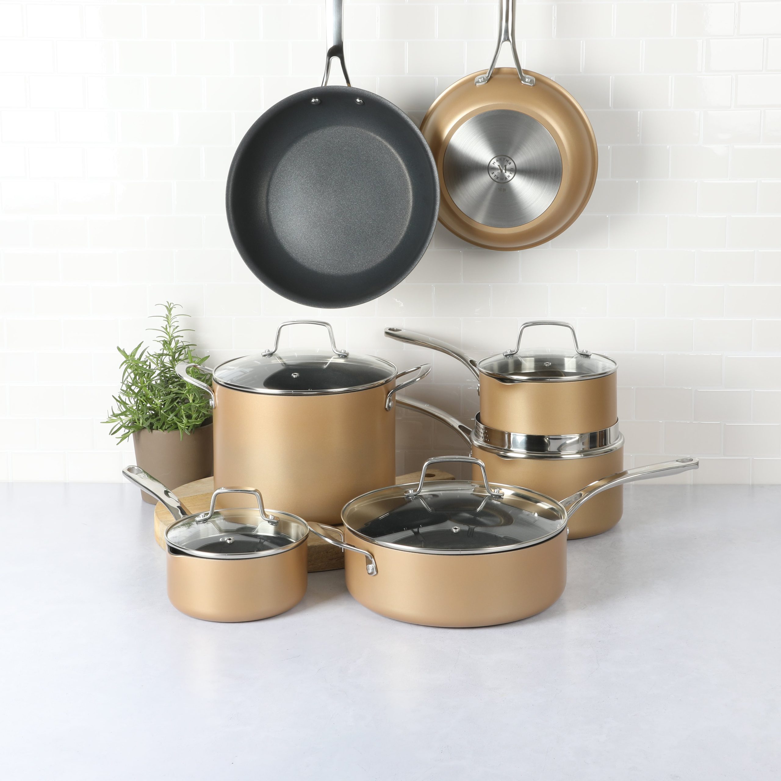 Martha Stewart 12-Piece Heavy Gauge Aluminum Hard Anodized Premium Nonstick Induction Safe Cookware Set - Image 7