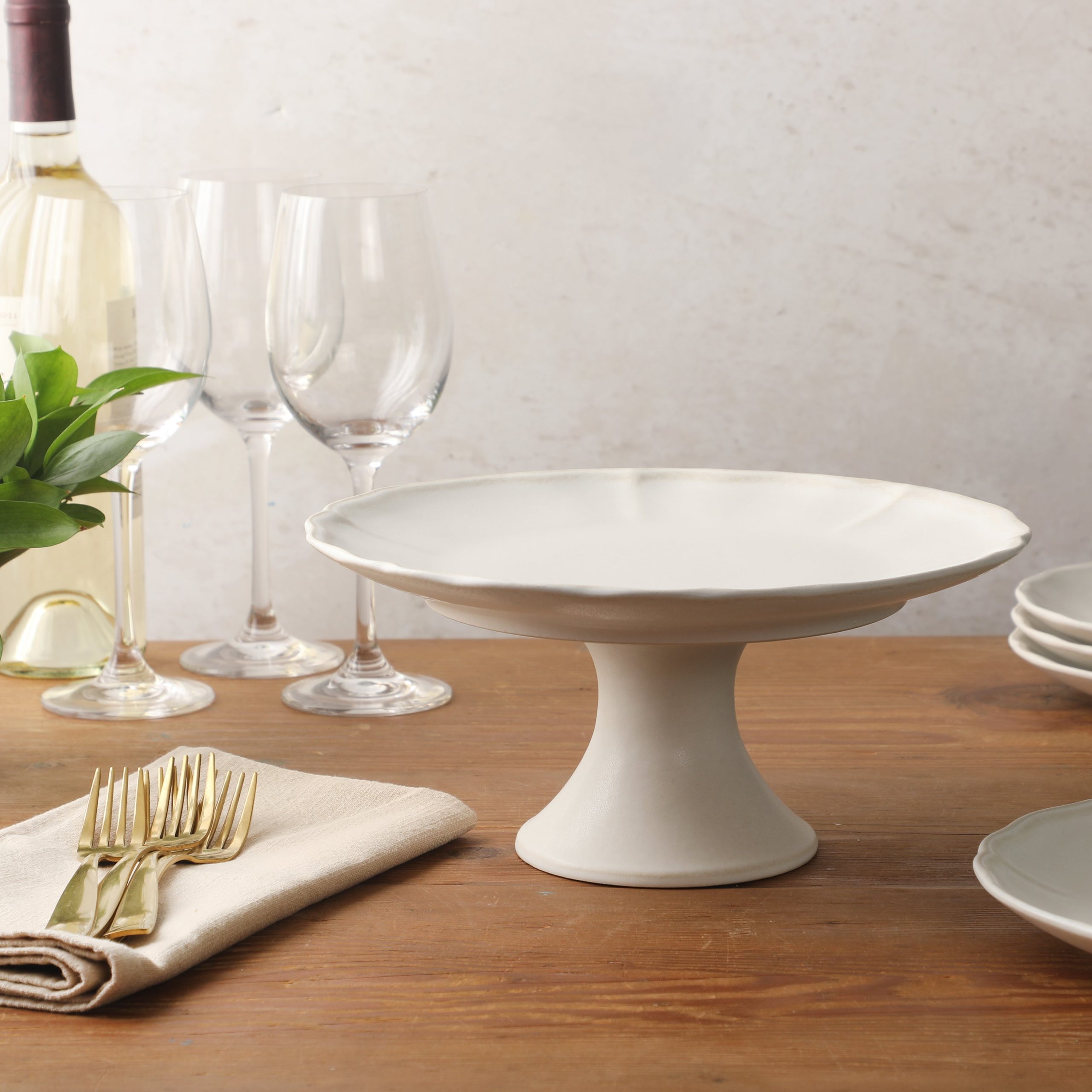 Gibson Elite Vista Rossio - Made in Portugal - 10.6 Inch White Ceramic Cake Stand, Pedestal Dessert Stand with Scalloped Rim, Cupcake Stand - Image 2
