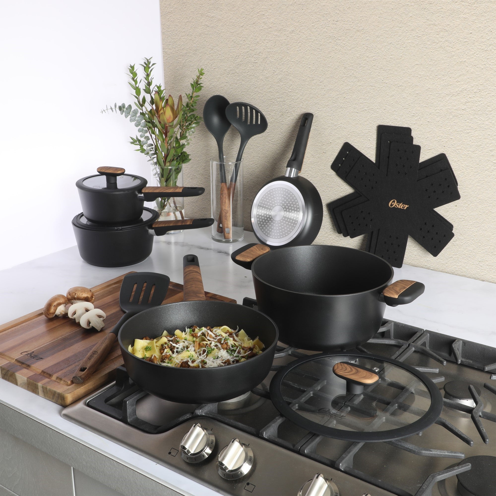 Oster Platinum Oxburg 14 Piece Forged Aluminum PFA Free Non-toxic Premium Ceramic Non Stick Interior Cookware & Kitchen Tools Set - Black W. Wood Handles - Image 14