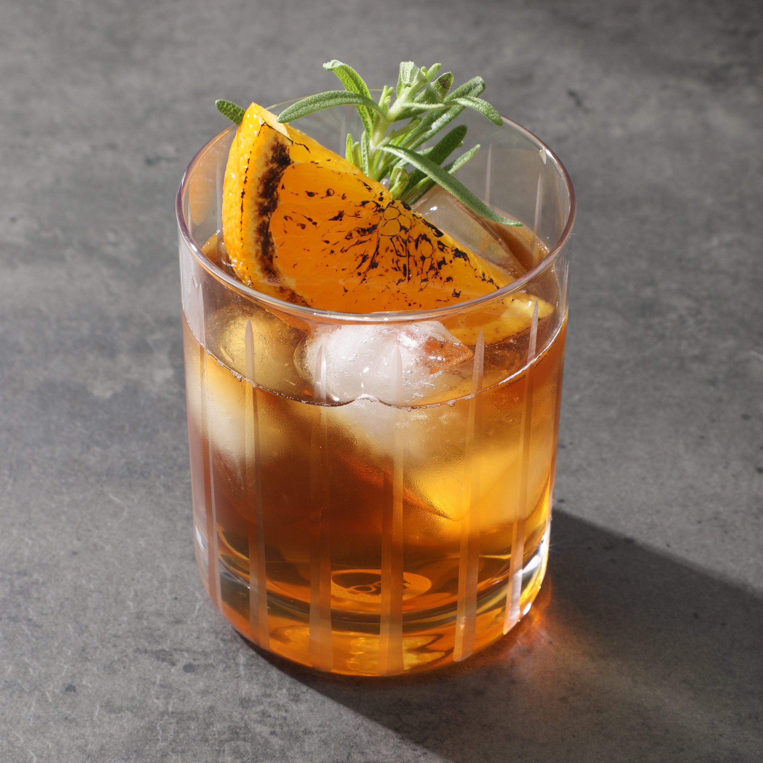 Babish 4 Piece 14 OZ DOF Old Fashioned Drinking and Whiskey Glass - Etched Handmade Clear Glass - Image 4