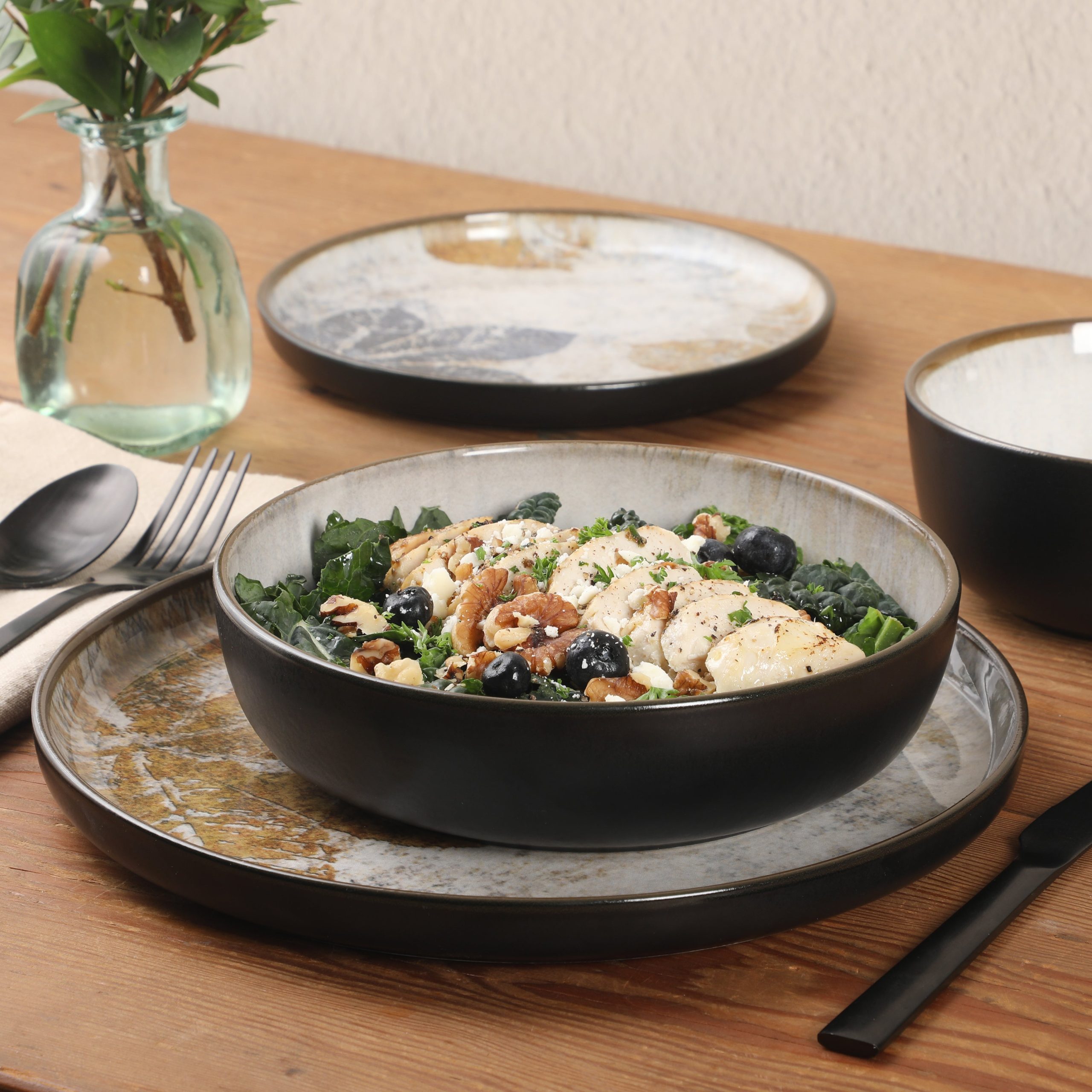Gibson Elite Chantilly Hill 16-Piece Porcelain Dinnerware Set, Round Plates & Bowls, Multicolor Leaf Design, Microwave & Dishwasher Safe, Service for 4 - Image 2