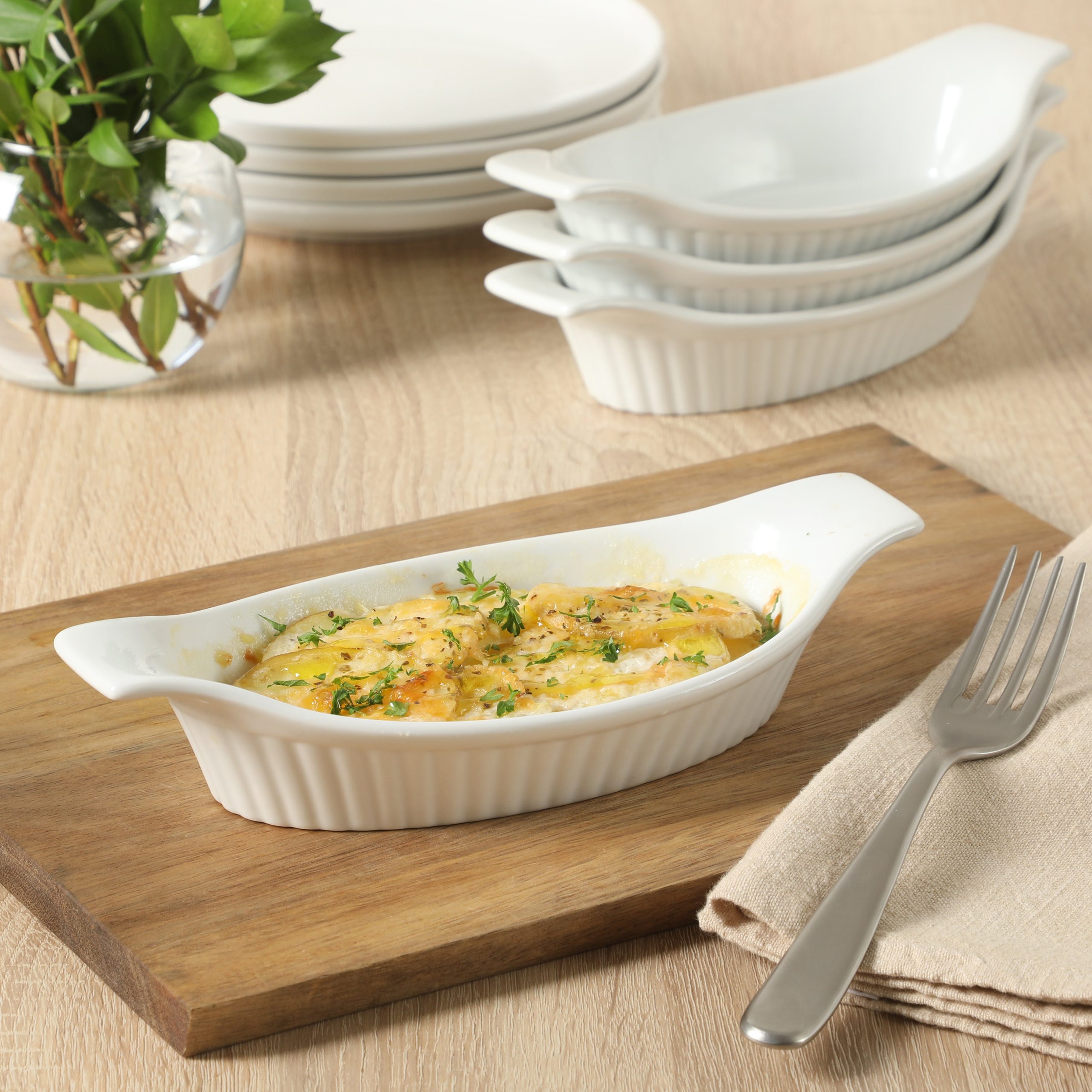 Gibson Home Gracious Dining Oval Au Gratin Baking Dishes, 4-Piece Set – 9 oz Oven Safe Banana Split Bowls, Ceramic Small Casserole Dishes with Handles, Microwave & Dishwasher Safe Mini Bakeware, White - Image 3