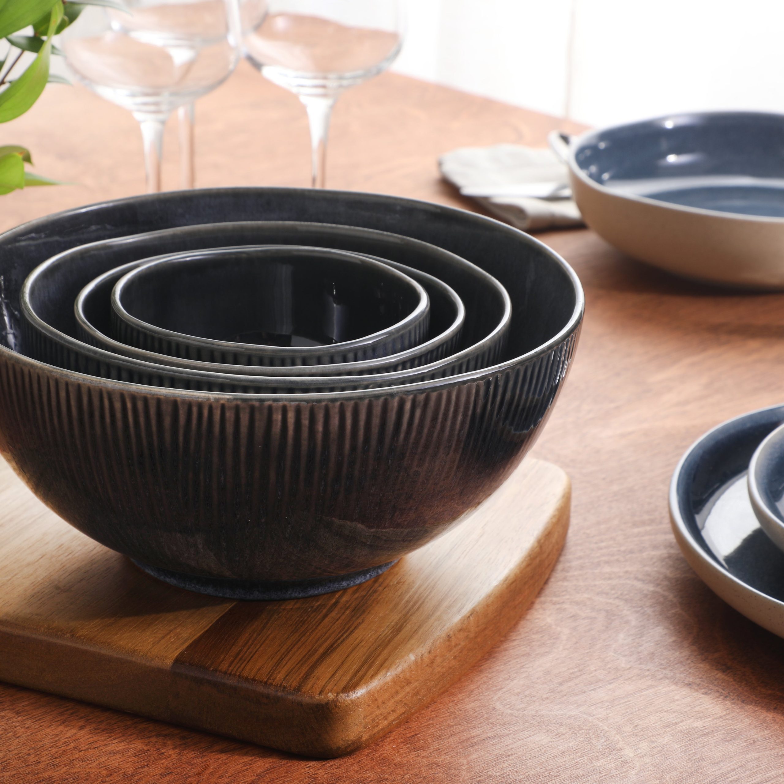 Gibson Elite Sandy Pines 4 Piece Nesting Bowl Set, 4”, 5.5”, 7” & 9” Round Stoneware Bowls, Reactive Glaze Finish, Mixing, Prep & Serving Bowls, Microwave & Dishwasher Safe - Image 3