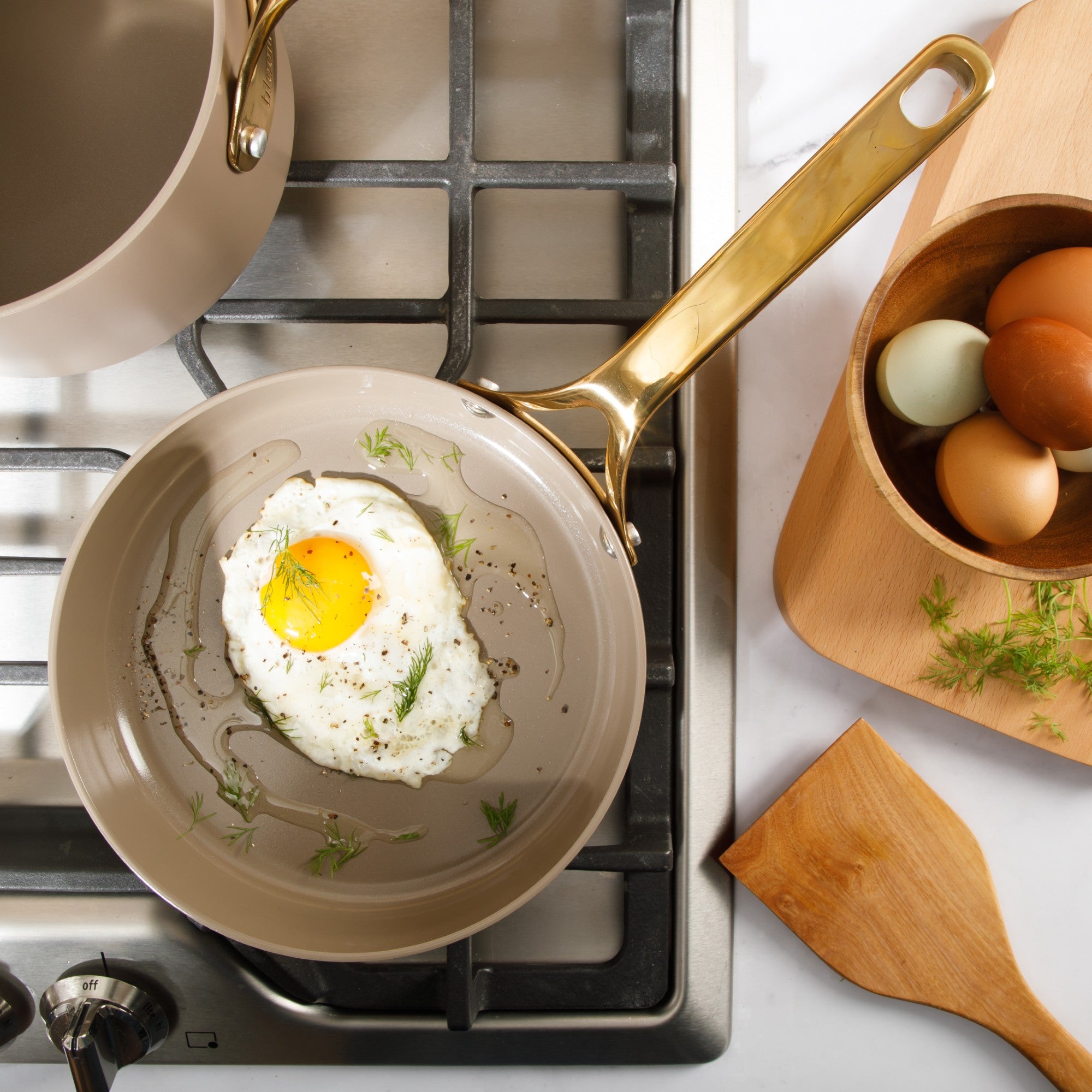 Bloomhouse 8 Inch Heavy Duty Aluminum Premium PFA Free Ceramic Nonstick Saute/Deep Frying Pan Skillet - Linen White with Gold Handle - Image 13