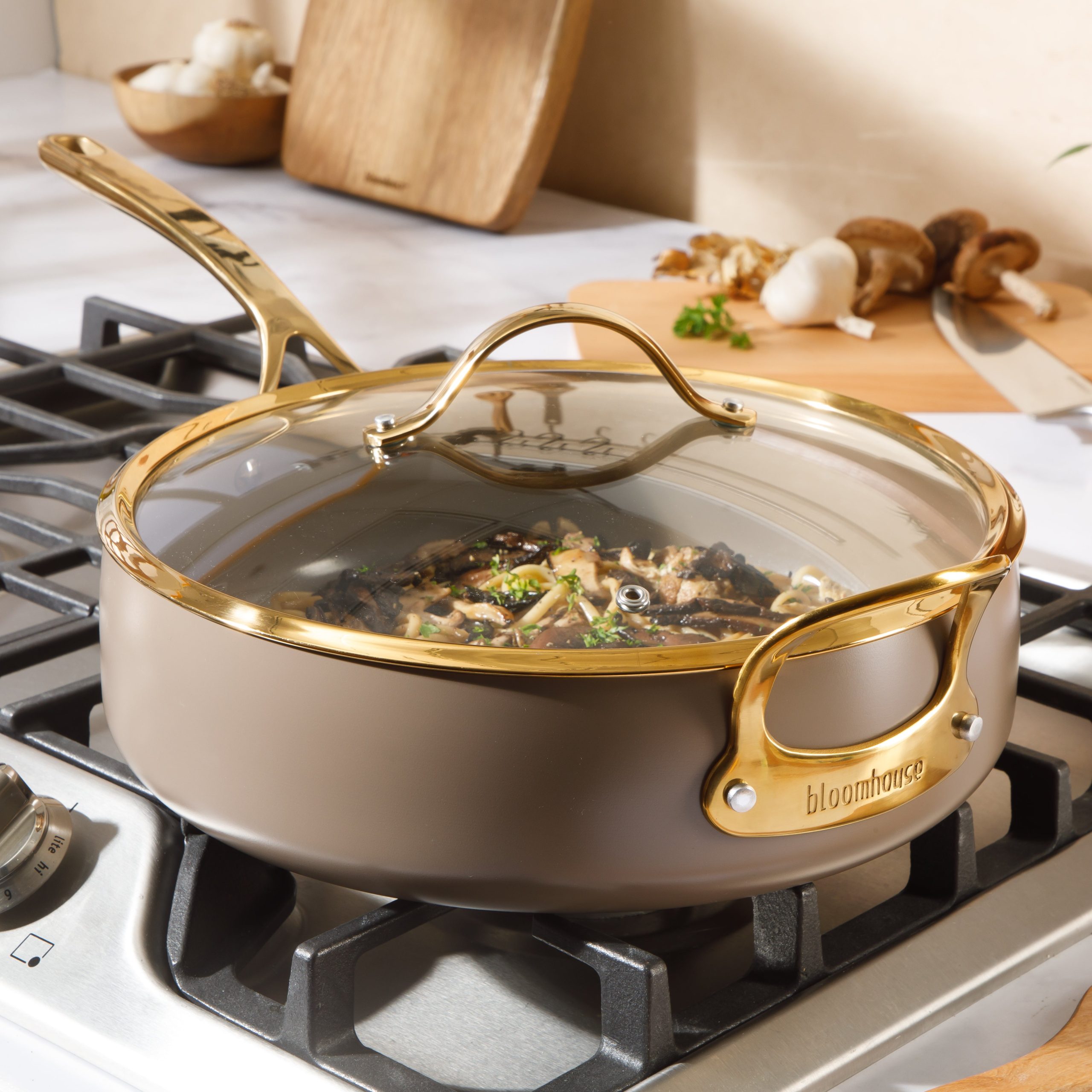 Bloomhouse 6 QT Heavy Duty Aluminum Premium PFA Free Ceramic Nonstick Saute/Deep Frying Pan Skillet with Lid - Linen White with Gold Handle - Image 11