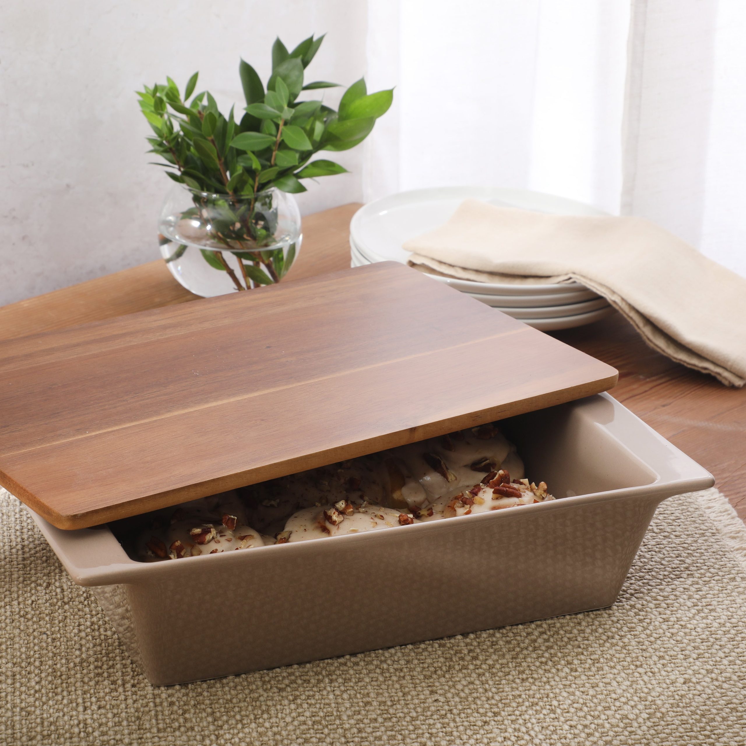 Gibson Elite 2.75-Quart 13.5" x 8.5" Stoneware Baking Dish with Acacia Wood Lid – Taupe Rectangular Oven Safe Baker for Casseroles, Roasting & Serving - Image 2