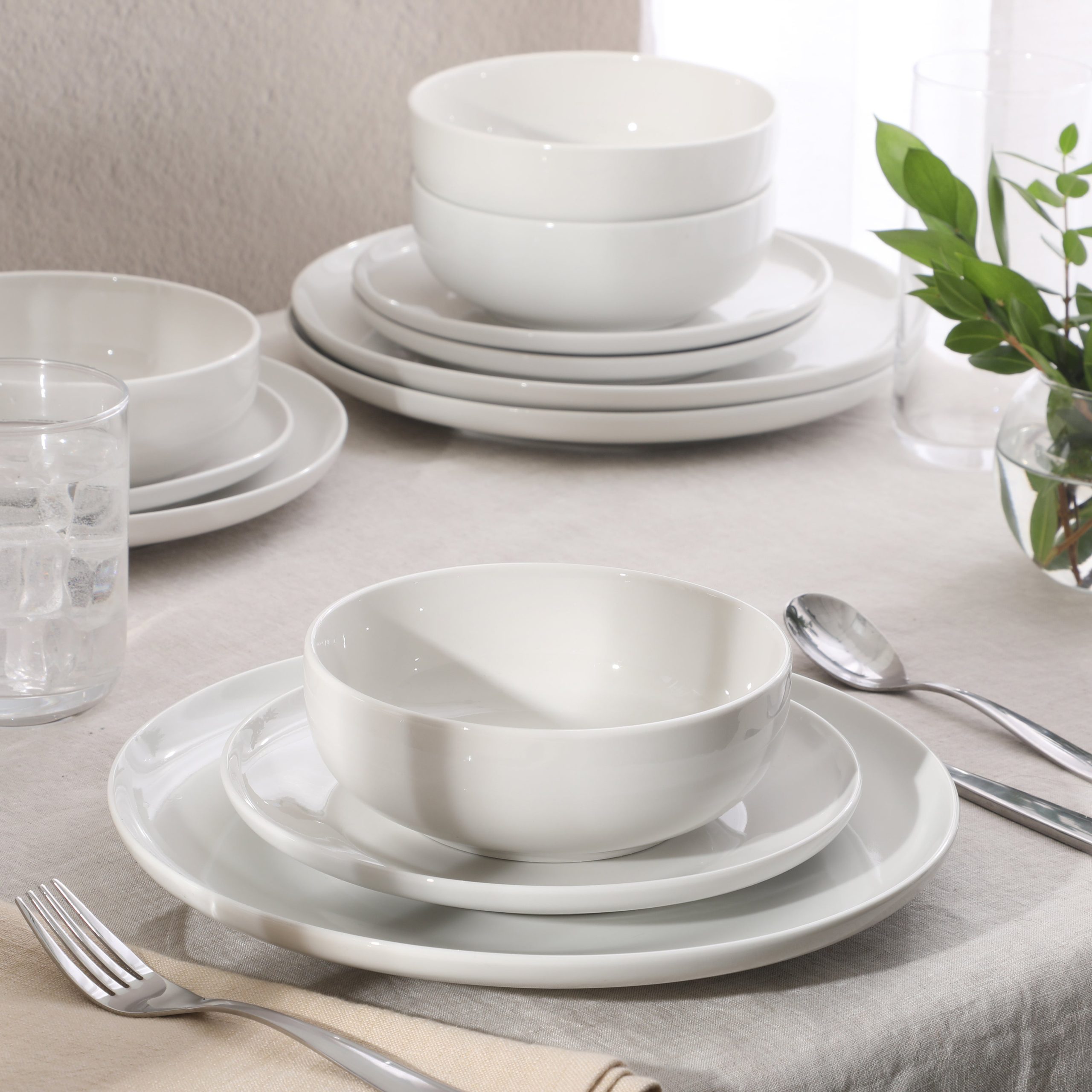 Gibson Home Havenstone 12-Piece Porcelain Dinnerware Set – Dinner Plates, Salad Plates & Bowls, Classic White Everyday Dish Set for Home, Kitchen, Microwave & Dishwasher Safe - Image 3