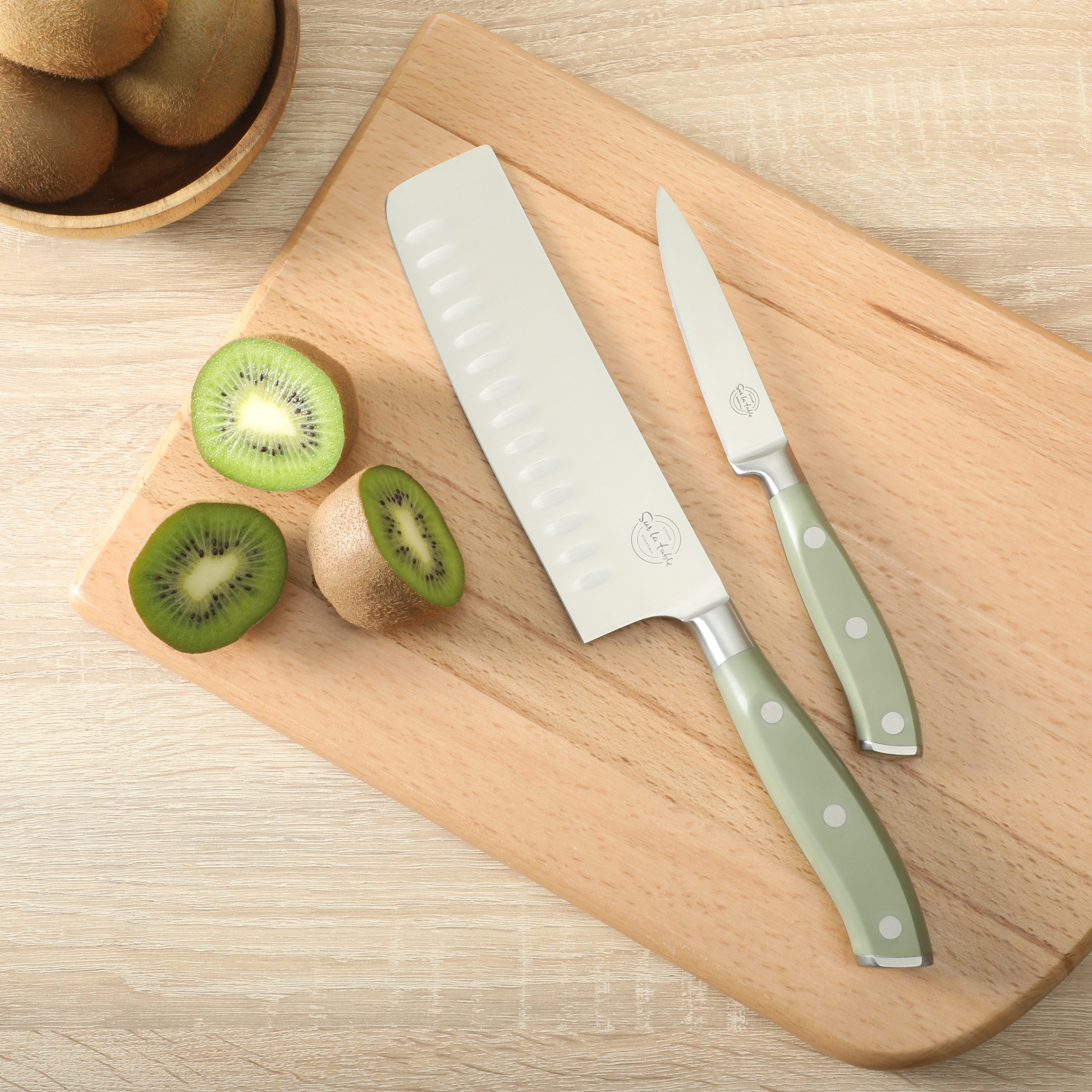 Sur La Table Tasting Kitchen 5-Piece Cutlery Set With Triple Riveted Handle on Beechwood Magnetic Block - Image 3