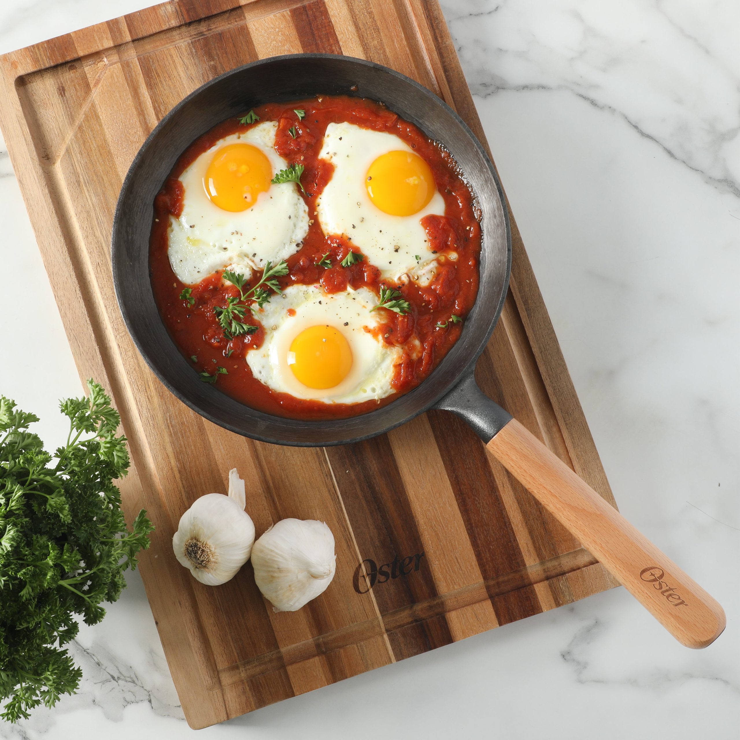 Oster Platinum Flintfield 9.5 Inch Pre-Seasoned Cast Iron Skillet with Wood Handle, Natural Nonstick Lightweight Cast Iron Frying Pan for Searing, Sautéing & Everyday Cooking - Image 2