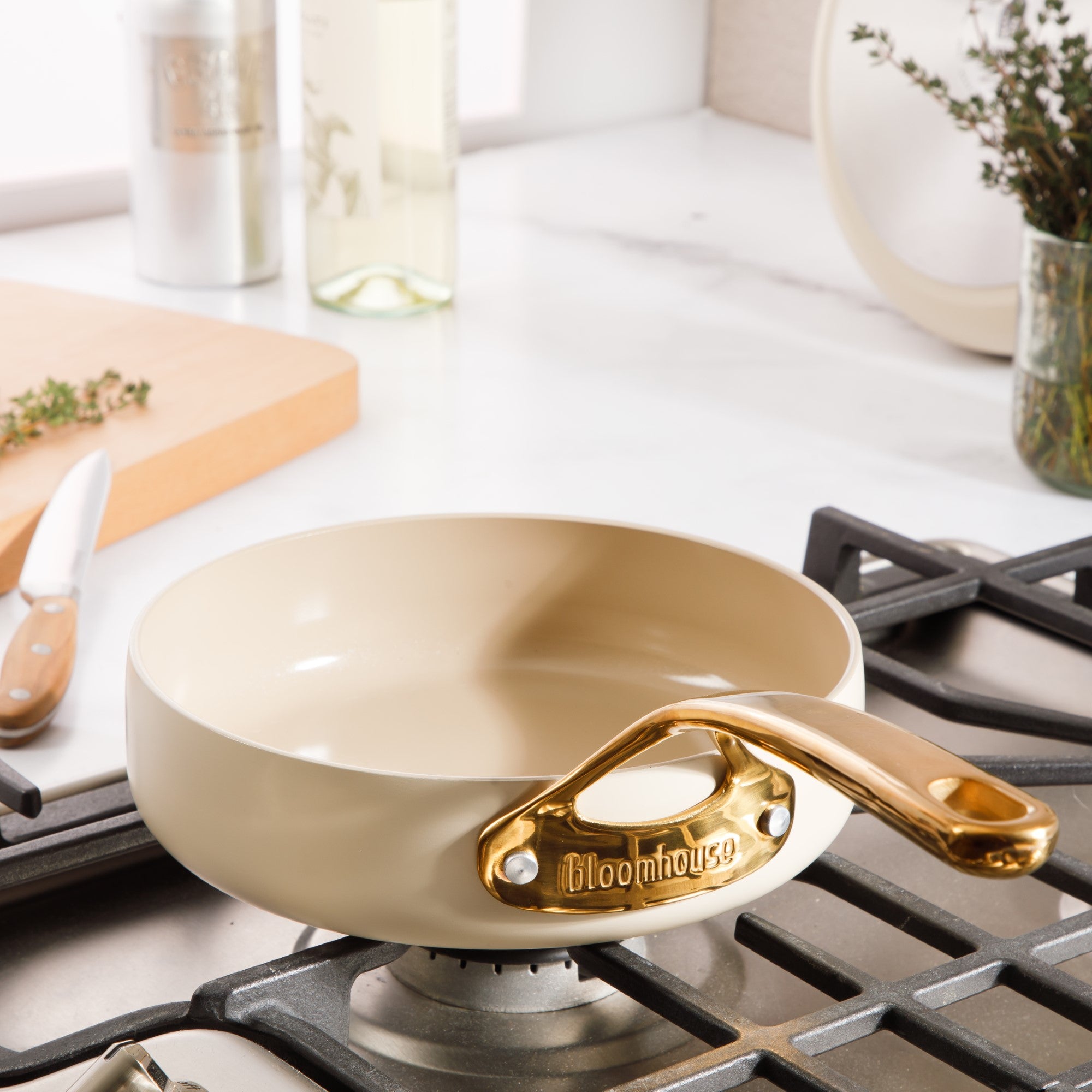 Bloomhouse 8 Inch Heavy Duty Aluminum Premium PFA Free Ceramic Nonstick Saute/Deep Frying Pan Skillet - Linen White with Gold Handle - Image 2