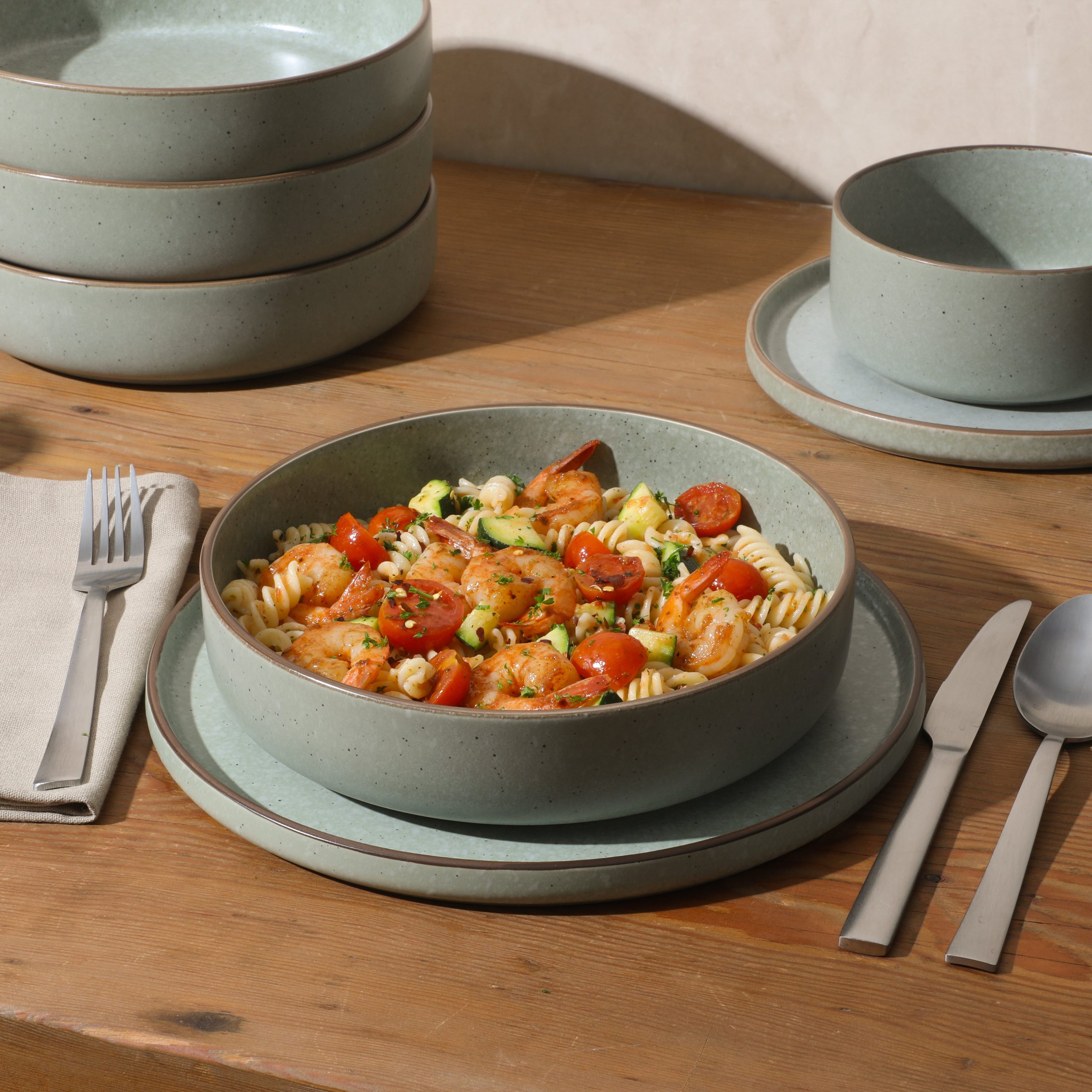 Gibson Elite Gelston Stoneware Matte Reactive Glaze 16 Piece (Service for 4) Plates and Bowl Dinnerware Set - Image 8