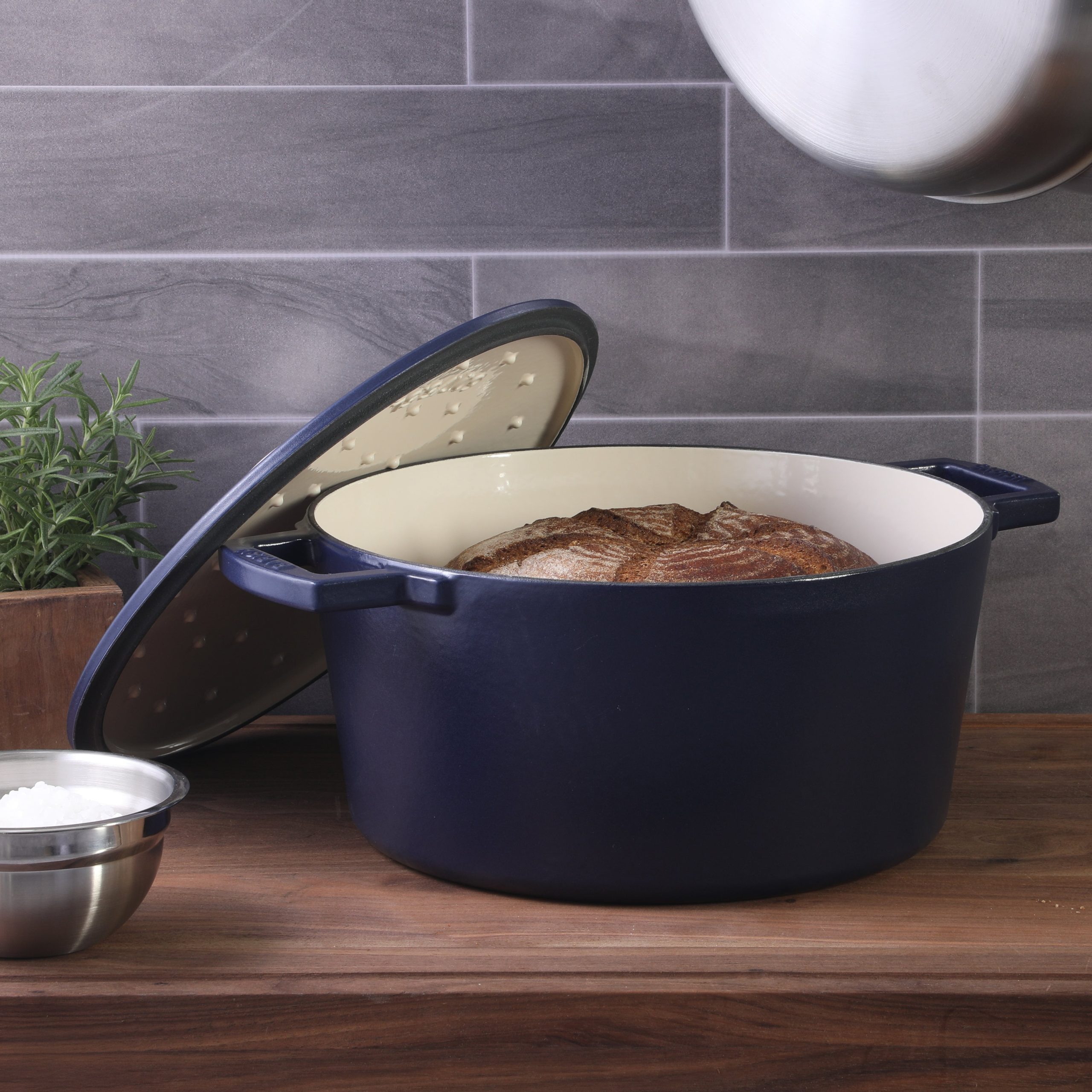 Babish 6-Quart Round Matte Enamel Cast Iron Dutch Oven Pot With Lid - Image 9