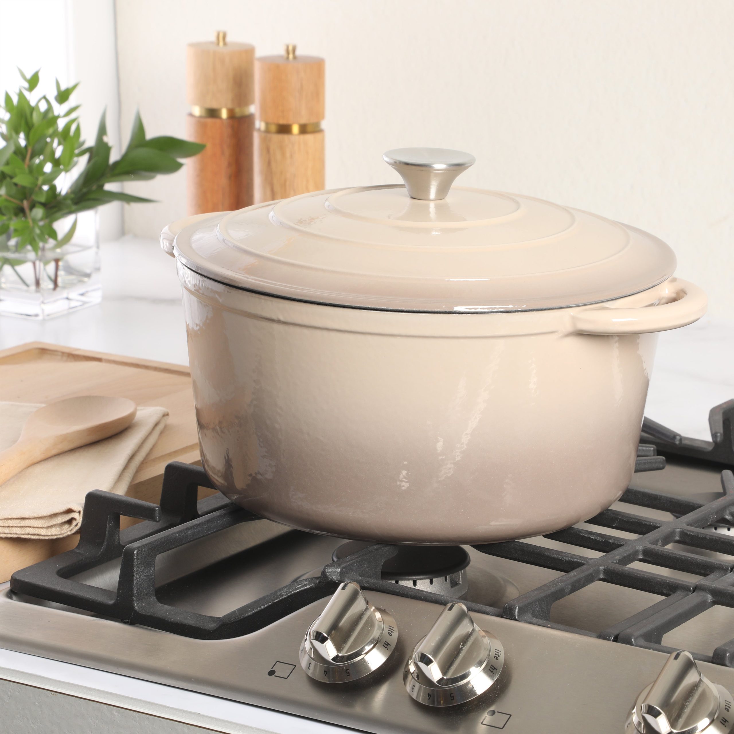 Gibson Home Addlestone 7 Quart Enameled Cast Iron Dutch Oven - Image 11