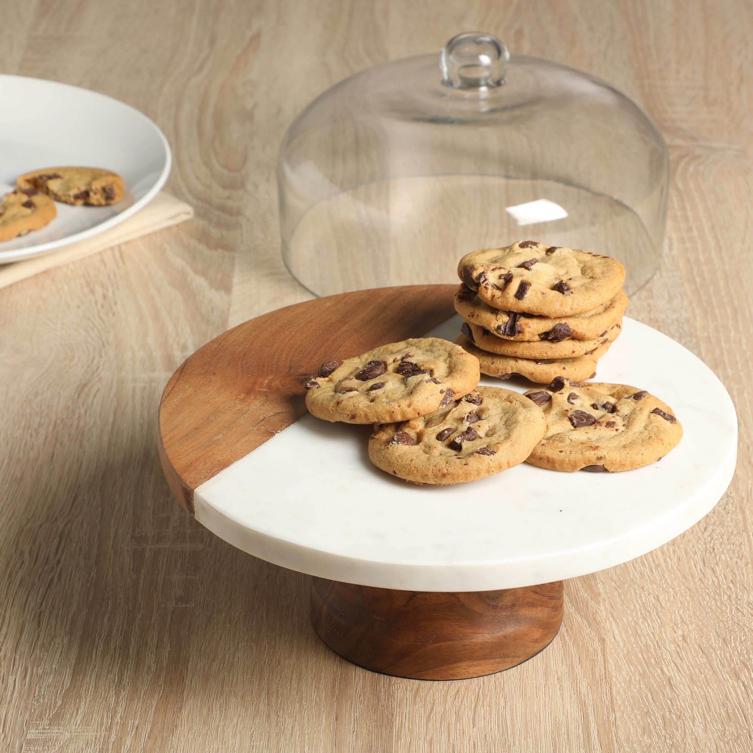 Gibson Elite Ridgehaven 10" Marble & Wood Cake Stand, Serving Platter, Charcuterie Board, and Center Piece Home Décor With Glass Lid - Image 3