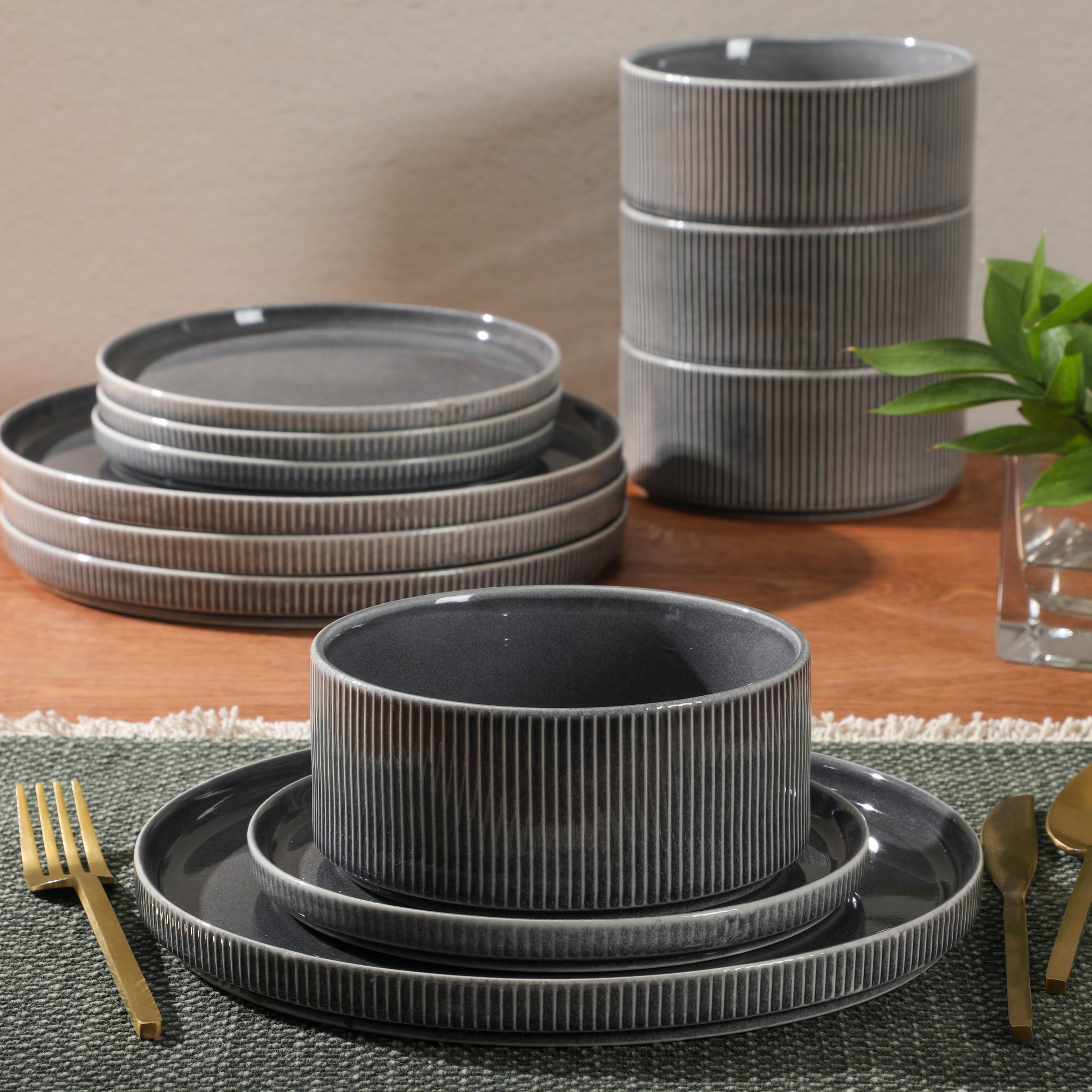 Gibson Elite Solana Coast 12 Piece Stoneware Reactive Glaze (Service for 4) Ceramic Plates and Bowls Modern Shape Embossed Dinnerware Set - Image 3