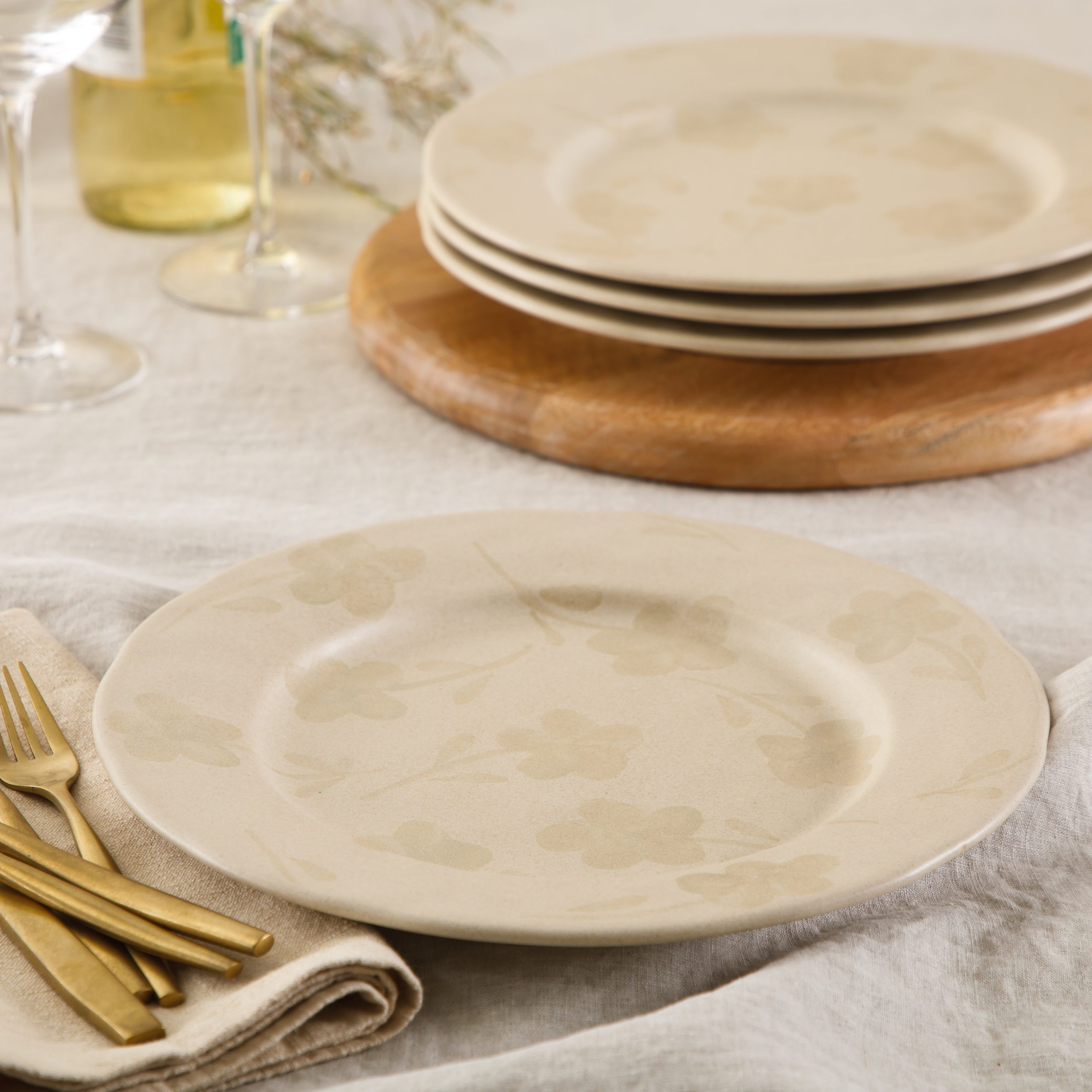 Bloomhouse - 2 Time Oprah's Favorite Things - Made in Portugal Hand Painted 10.8 Inch Dinner Plates Set of 4 - Porto Petals Floral Dish Set - Image 8