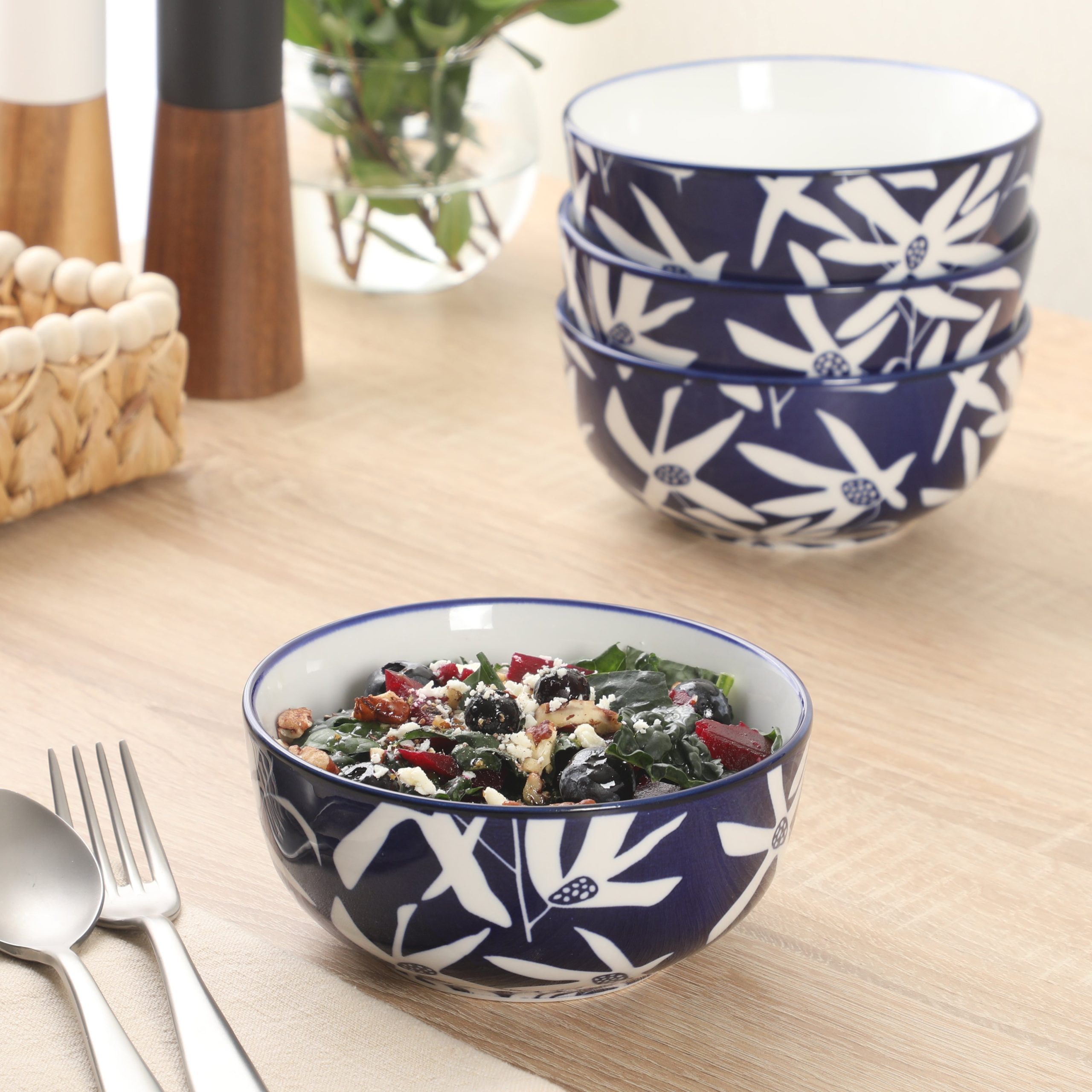 Gibson Home Ivory Estate 4-Piece Cereal Bowl Set, 5.5 Inch Round Stoneware Bowls, Blue & White Floral Pattern, Assorted Decorative Designs - Image 5