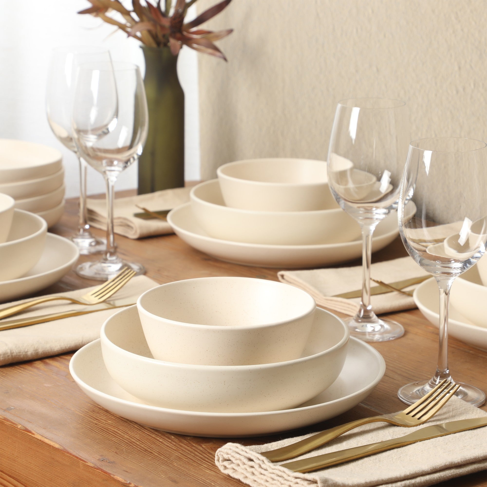 Gibson Elite Leeds Court Plates and Bowls Sets, 16-Piece Stoneware Dinnerware Sets, Round Speckle Reactive Glaze Dish Set, Service for 4 - Image 15