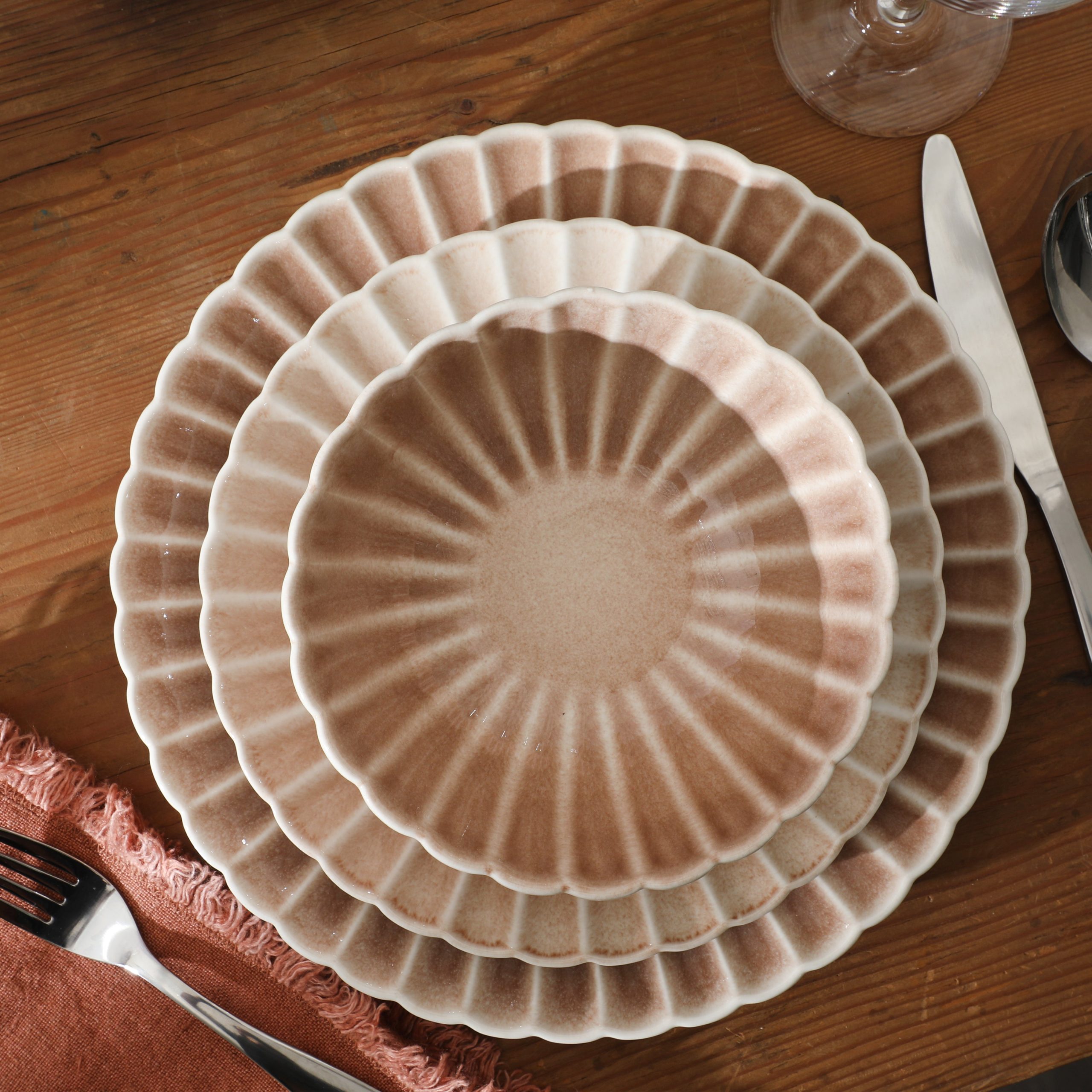 Gibson Elite Peach Orchard 12-Piece New Bone China Dinnerware Set Service for 4, Embossed Fluted Plates and Bowls, Dishwasher Safe - Image 4