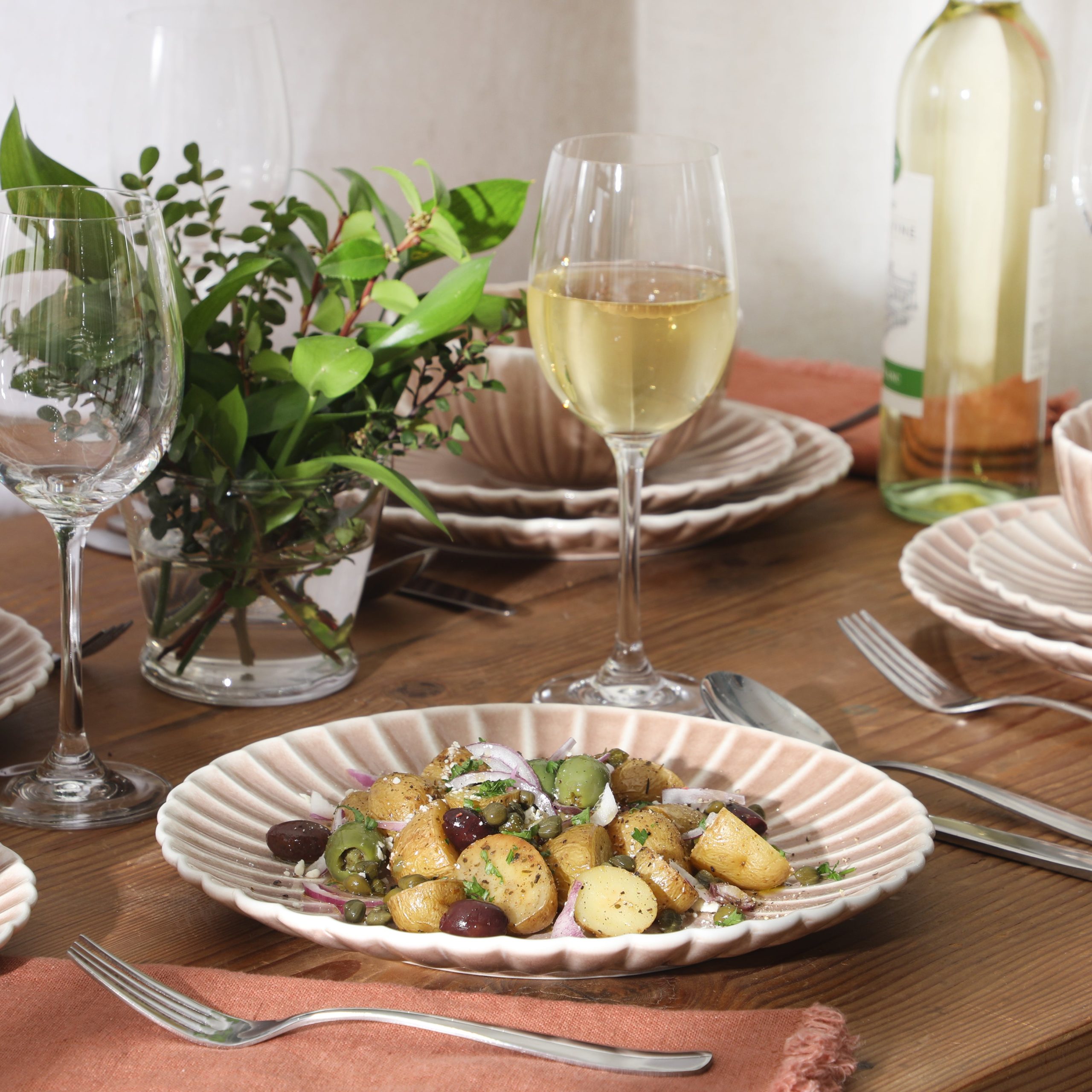 Gibson Elite Peach Orchard 12-Piece New Bone China Dinnerware Set Service for 4, Embossed Fluted Plates and Bowls, Dishwasher Safe - Image 6