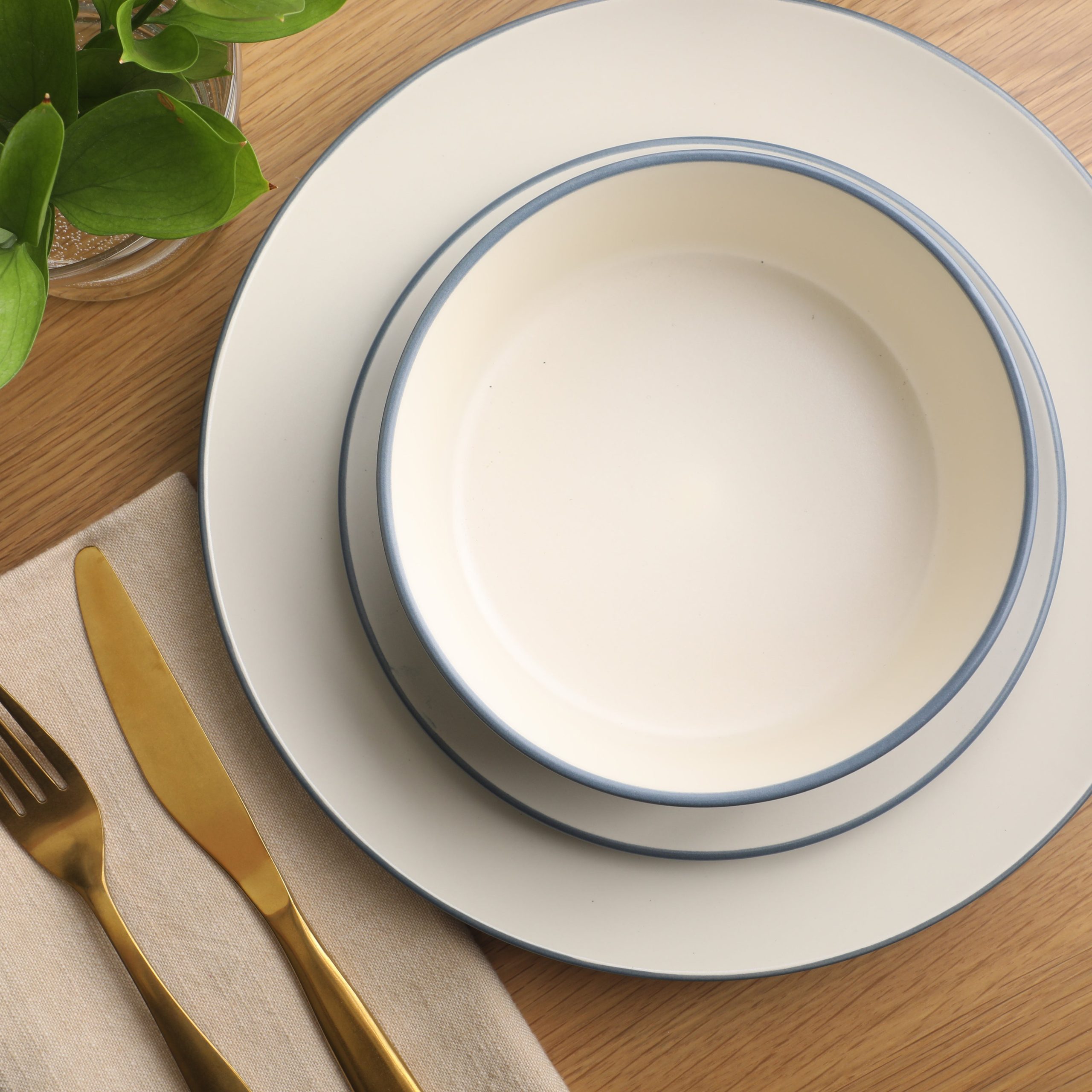Gibson Elite Oxford Blue Plates and Bowls Sets, 16 Piece Stoneware Dinnerware Sets for 4, Dinner Plates Dessert Plates Bowls Mugs - Image 6