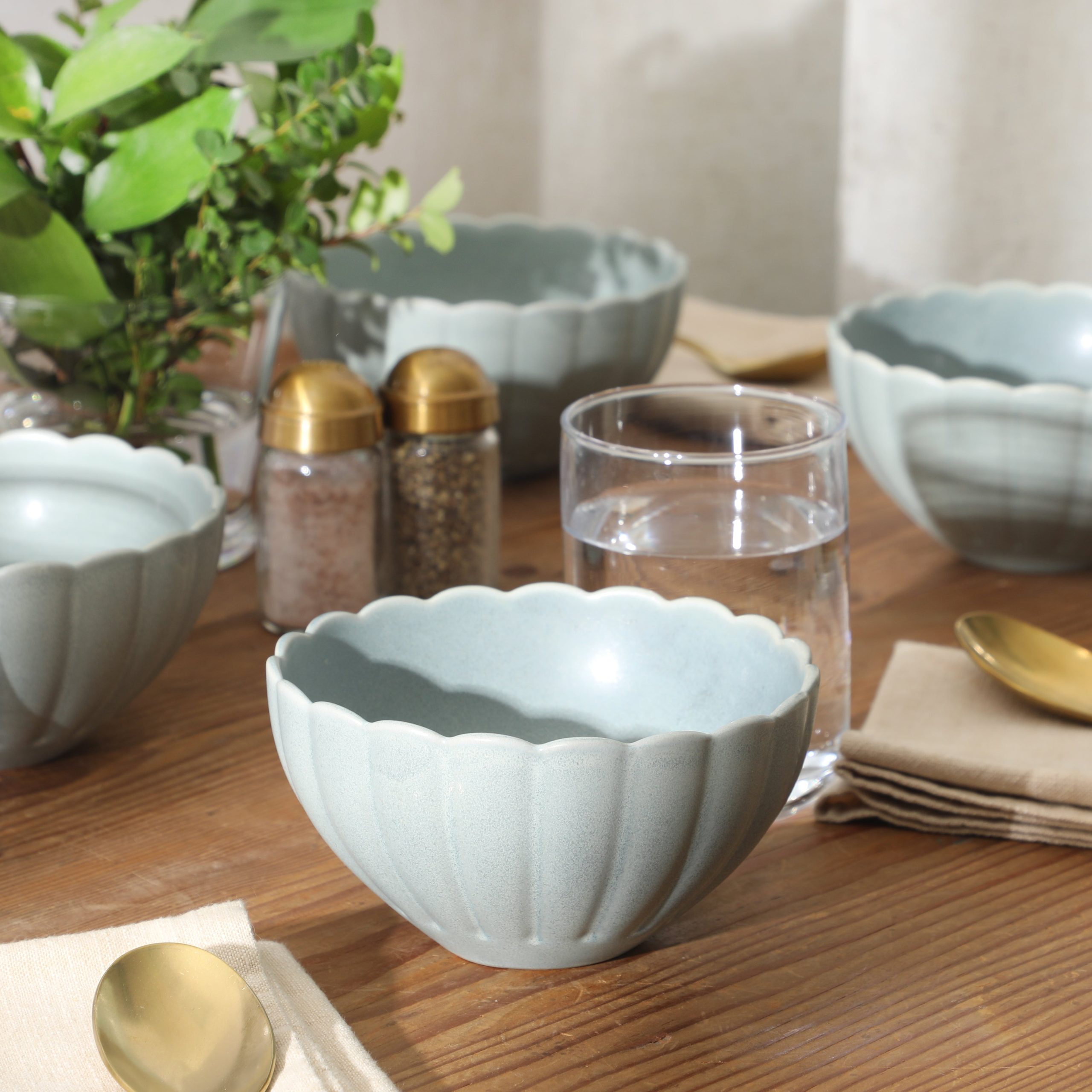 Gibson Elite Bistro Fleur Stoneware Cereal Bowls Set of 4, 5.5-Inch Scalloped Bowls, Fluted Kitchen Bowls for Cereal, Soup, Salad - Image 13