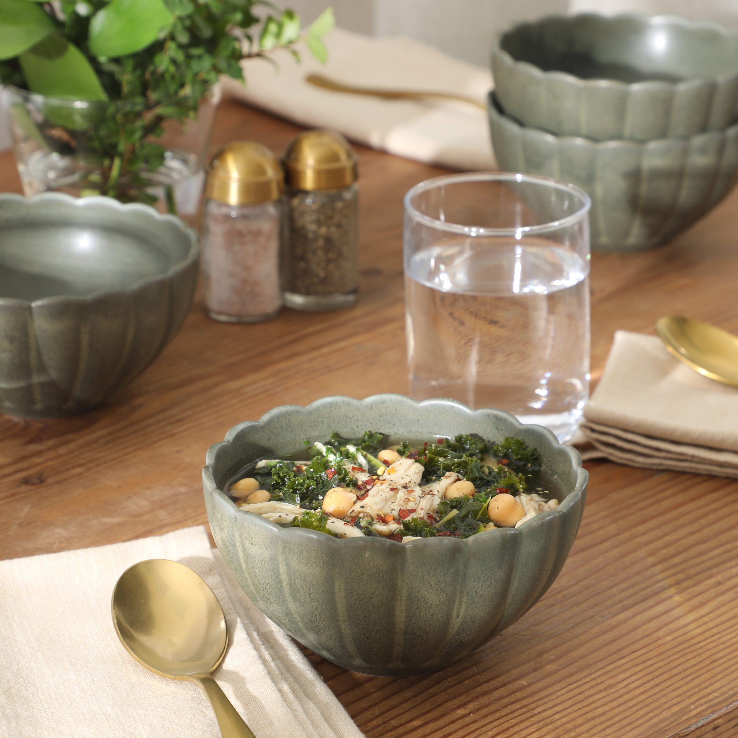 Gibson Elite Bistro Fleur Stoneware Cereal Bowls Set of 4, 5.5-Inch Scalloped Bowls, Fluted Kitchen Bowls for Cereal, Soup, Salad - Image 8
