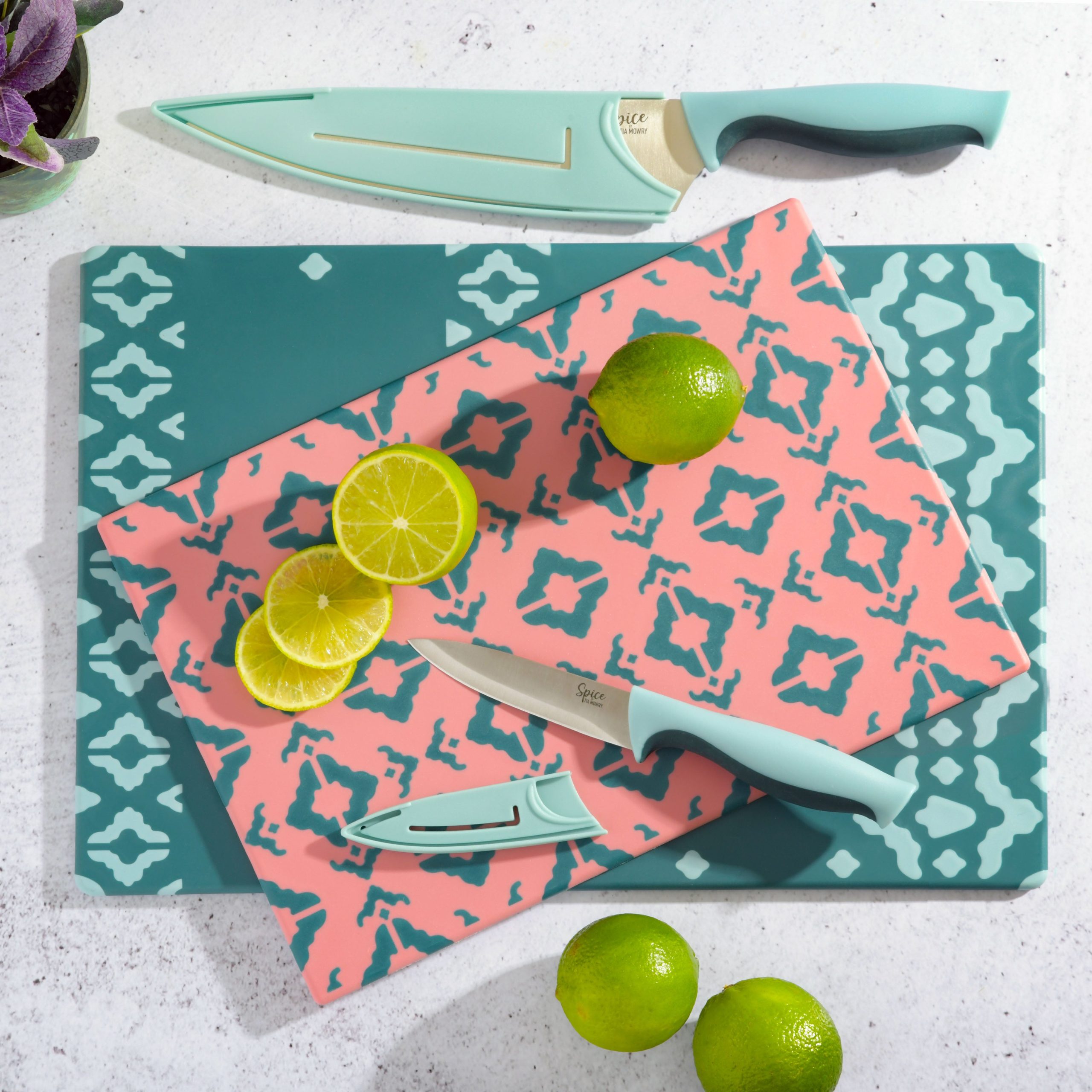 Spice by Tia Mowry 6-Piece Cutlery Set w/ Cutting Board, Stainless Steel Knives and Sheaths - Image 2
