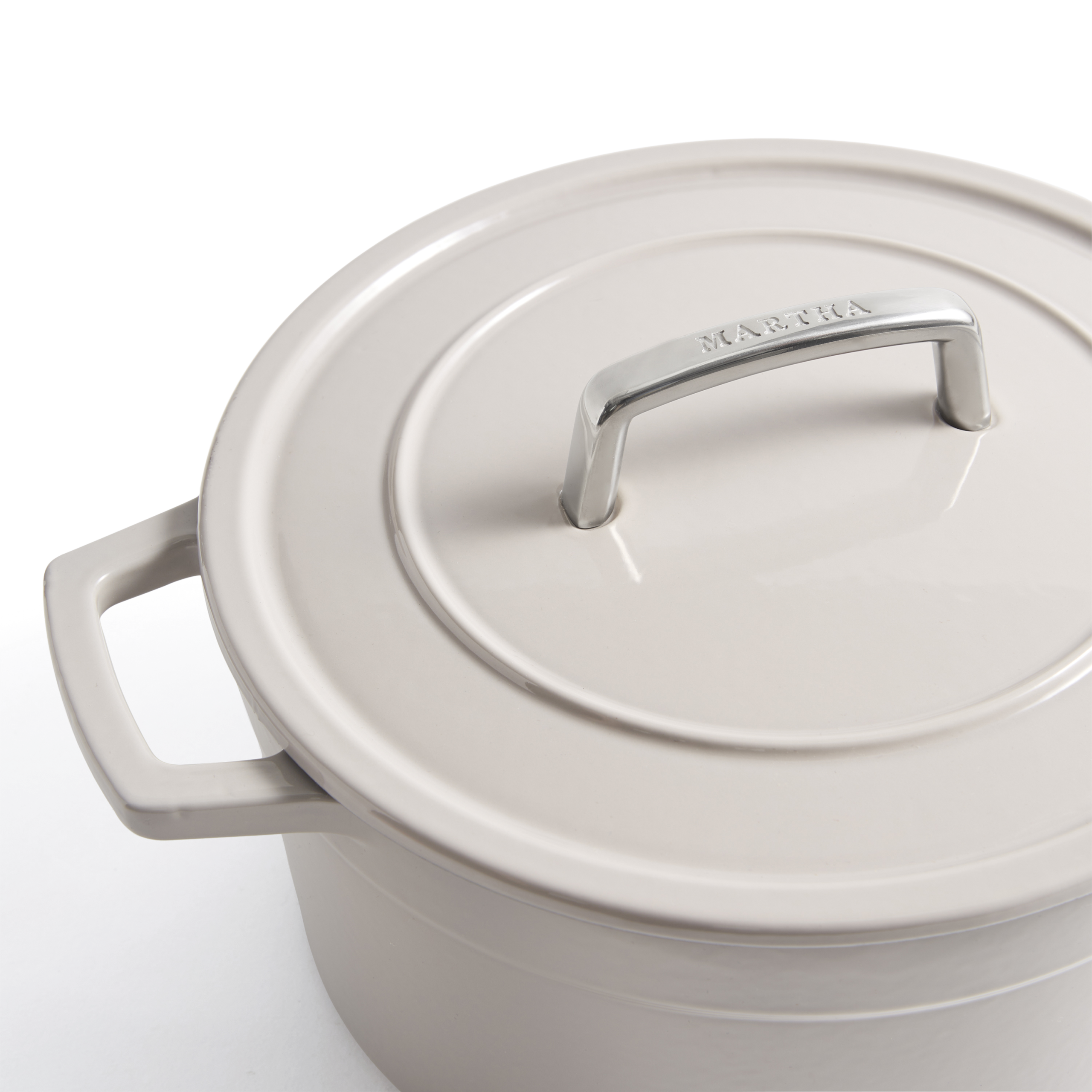 Martha by Martha Stewart 5-Quart Enameled Cast Iron Dutch Oven w/ Lid - Image 2